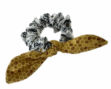 Load image into Gallery viewer, Bee Scrunchie with Removable Tie

