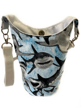 Load image into Gallery viewer, * Great White Crossbody Water Bottle Bag w/Change Purse &amp; 5x7 Postcard
